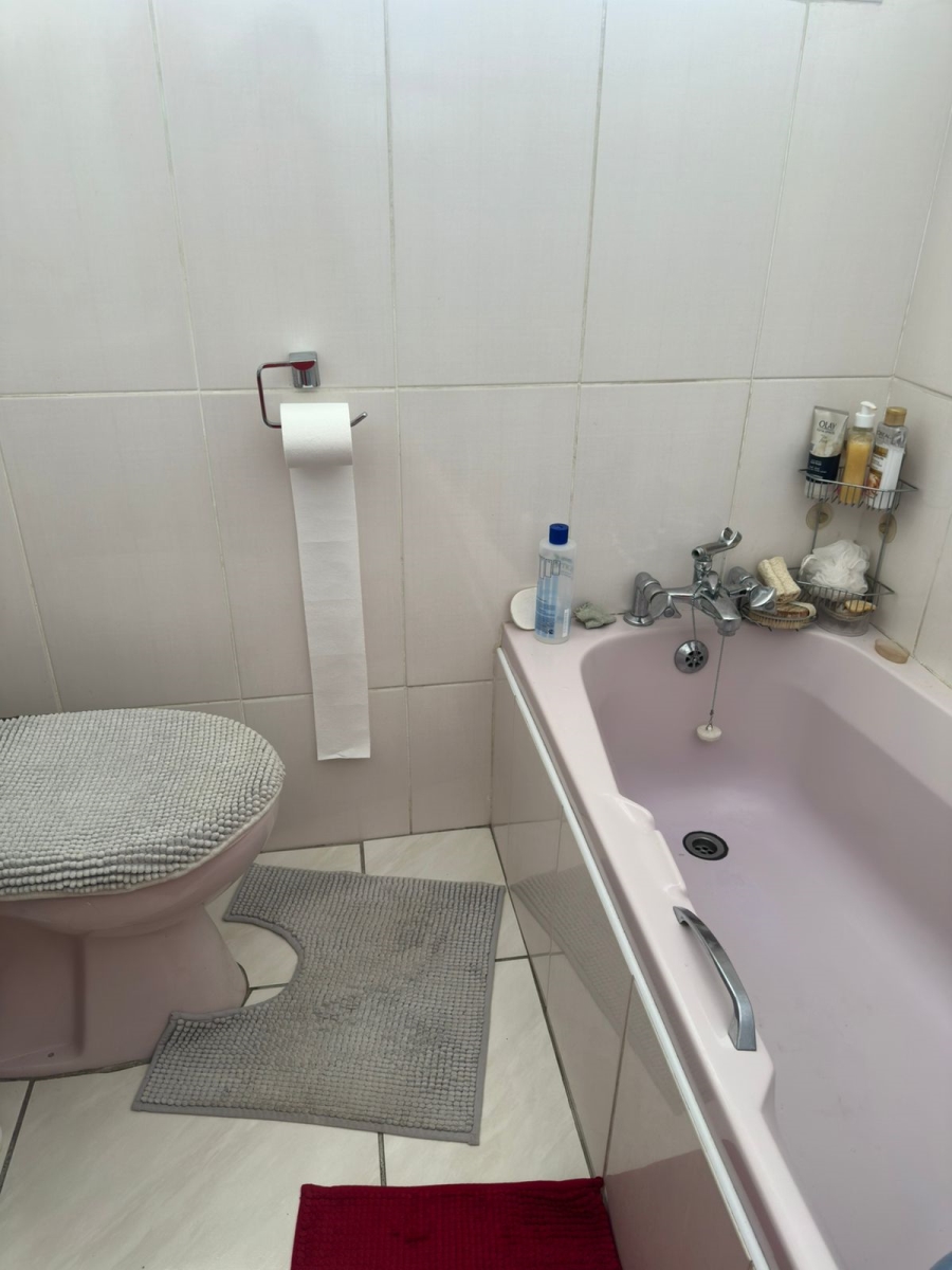 3 Bedroom Property for Sale in Dale View Eastern Cape